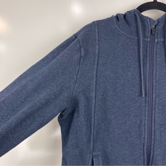 FIGS Scrubs Women's Essential Zip Hoodie Fleece Jacket Blue Size Medium Sweater - Picture 3 of 9